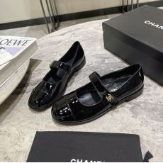 Chanel Flat Shoes